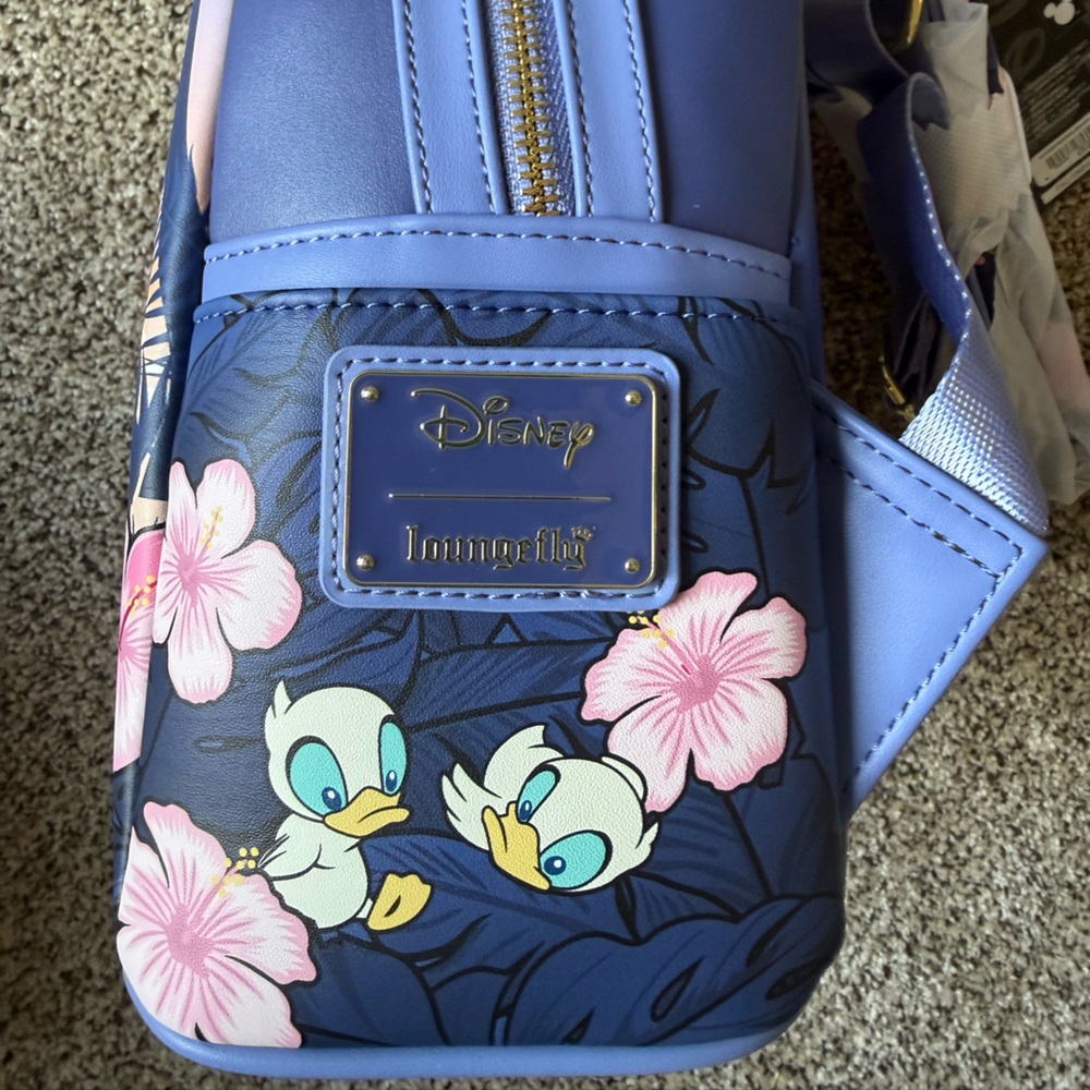 Loungefly Lilo and Stitch Floral Sunset Scene mini backpack NWT - Picture 4 of 6